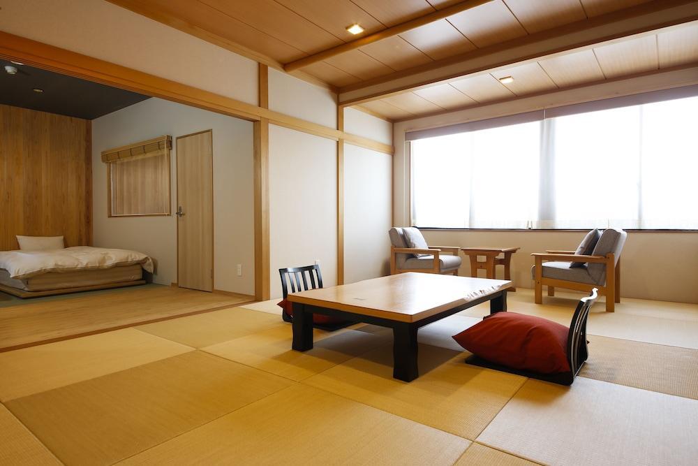 Hokuriku Yamashiro Onsen Hotel Kikyou Kaga (Ishikawa) Exterior foto