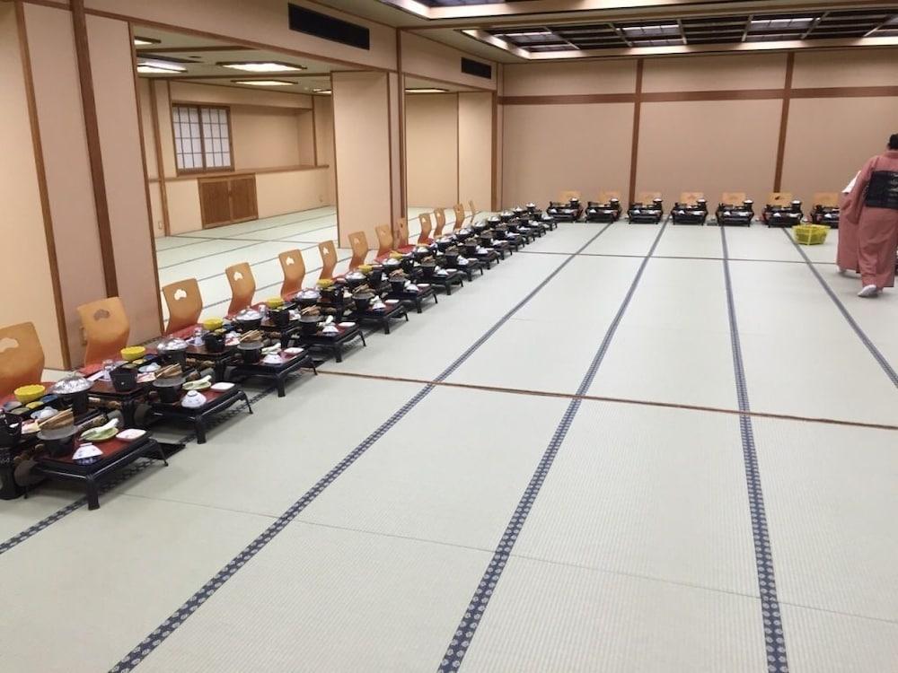 Hokuriku Yamashiro Onsen Hotel Kikyou Kaga (Ishikawa) Exterior foto